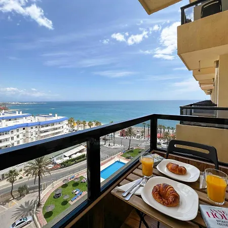Aloha Playa Malaga Apartment